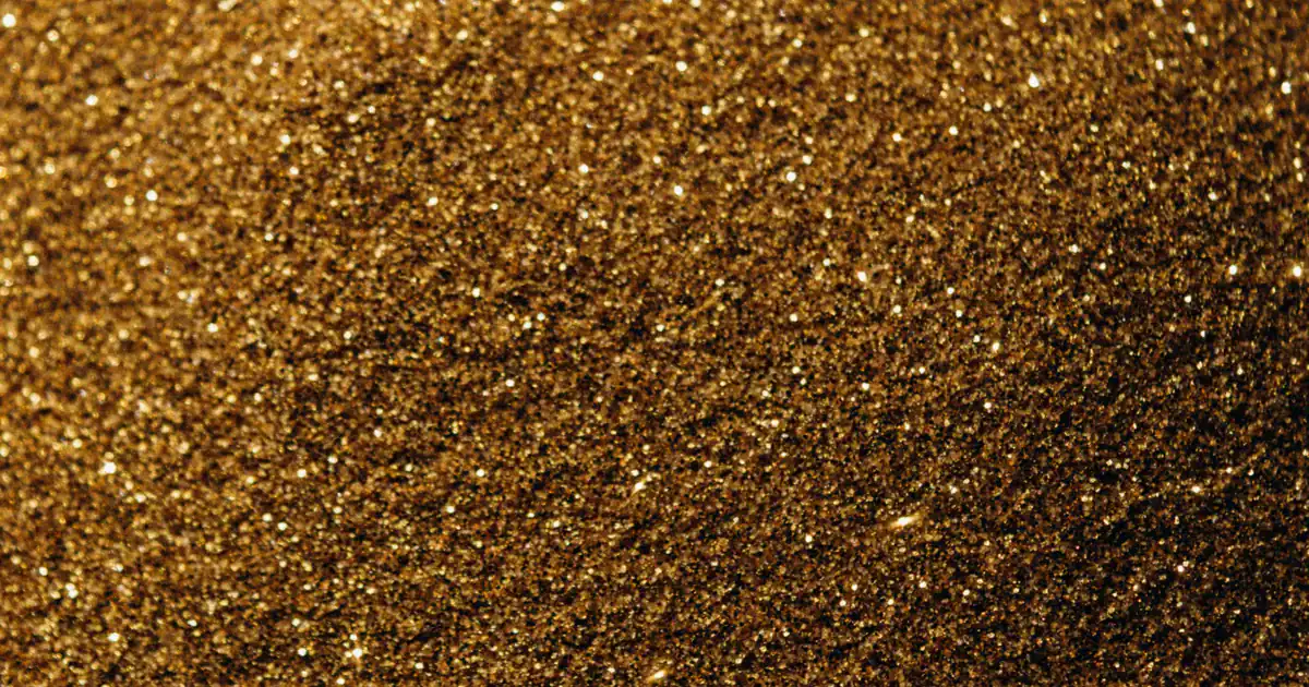 Frozen Dry Sift Makroaufnahme — feines goldenes Pulver